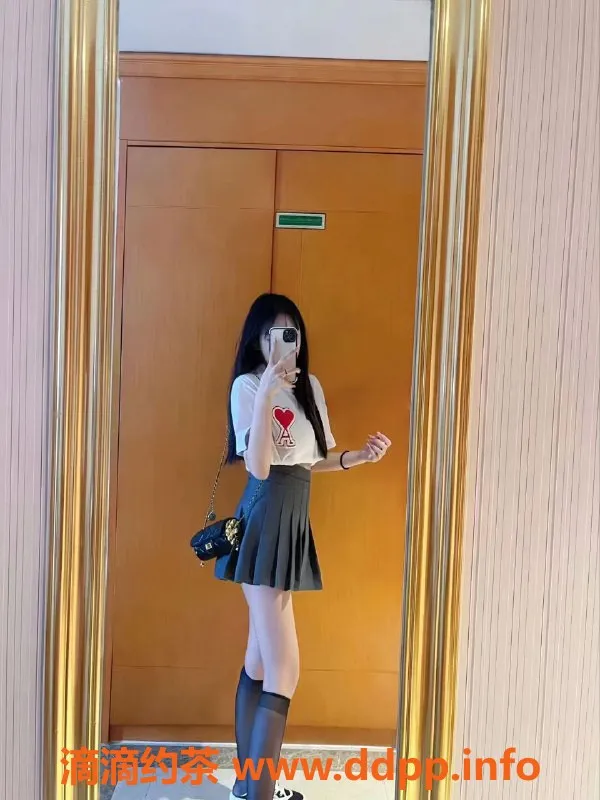 深圳楼凤资源信息,福田艺名杨杨，172身高，D罩杯，1200起服务