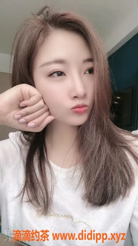 北京楼凤-四川小家碧玉，164cm、100斤、36C 热情服务