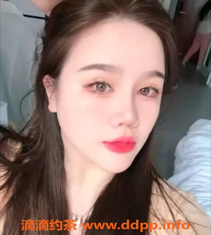 东莞楼凤-东城球球，700元超值体验！