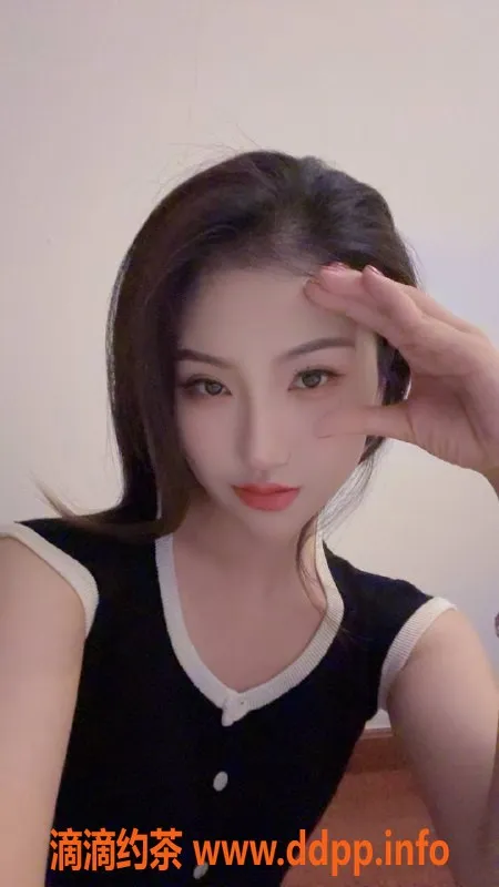 深圳楼凤-南山允儿，21岁模特，176cm身高，C围享受服务