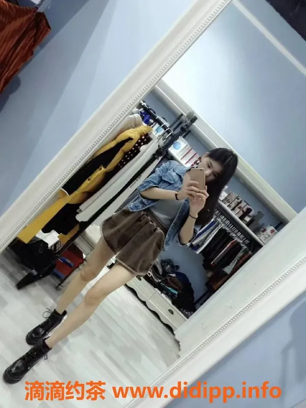 广州楼凤-广州天河晶晶，700元漫游69式热情服务