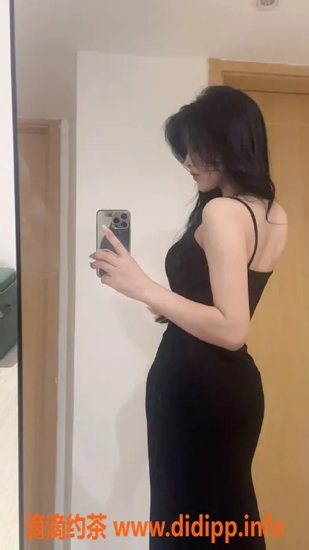 深圳楼凤-广州天河晚晚，22岁气质美裙，身高170，服务超一流