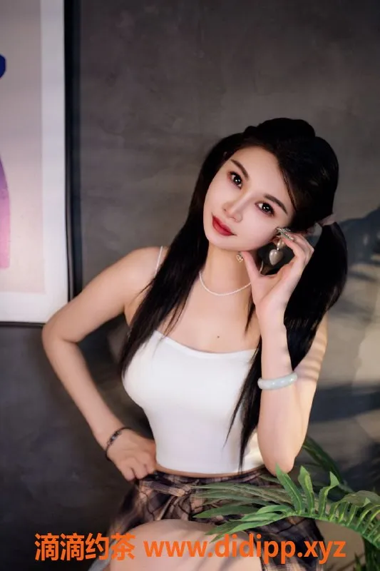 北京楼凤-百子湾小邱淑珍，171cm纯天然D，服务超赞！