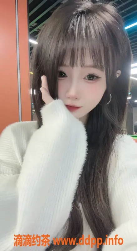 广州楼凤-广州小耳朵，800元嫩妹服务，超惹火！