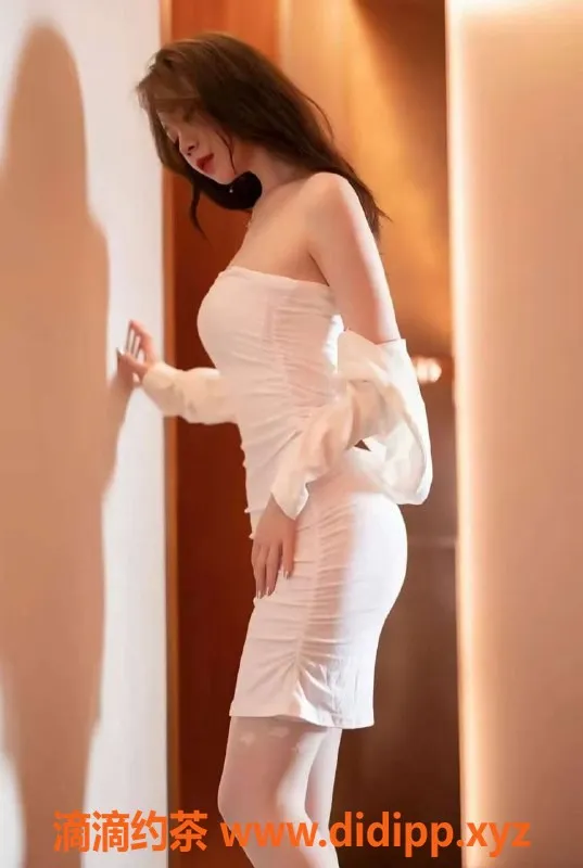 北京楼凤-湖南妹子草房安琪 身高172体重98 陪浴口活服务