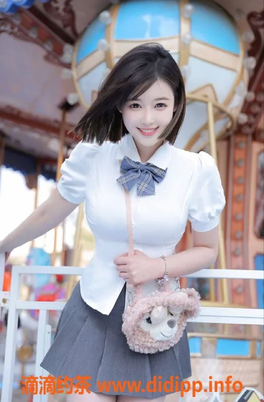 北京楼凤-乐小❤️ 168CM/47kg/2000元 超嫩可爱新人