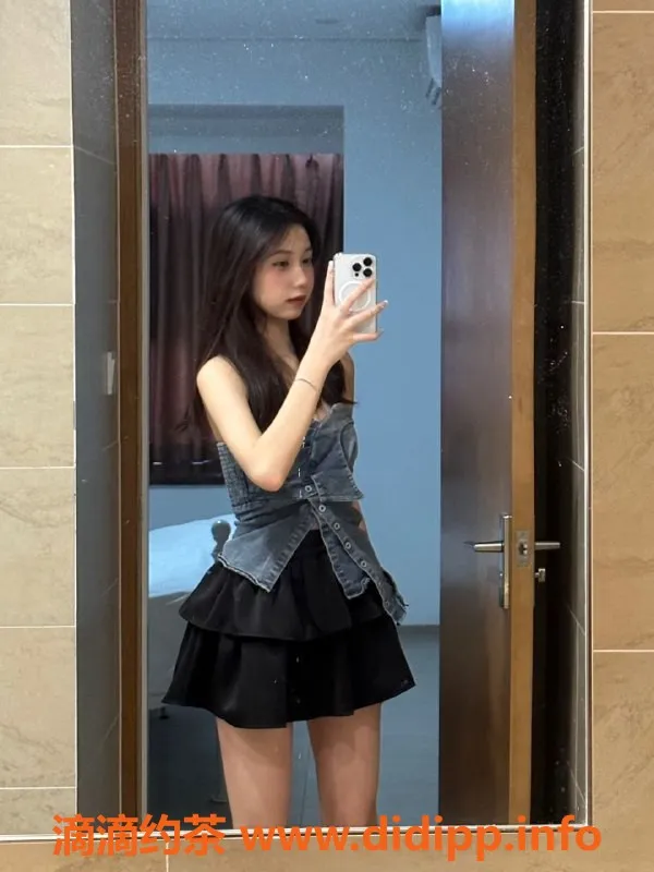 东莞楼凤-希希东莞万江出击，精致少女体验，推荐10分！