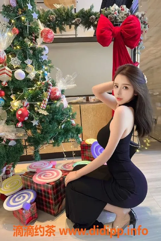 杭州楼凤-杭州上城区22岁美少女，165身材D胸，陪浴服务超火