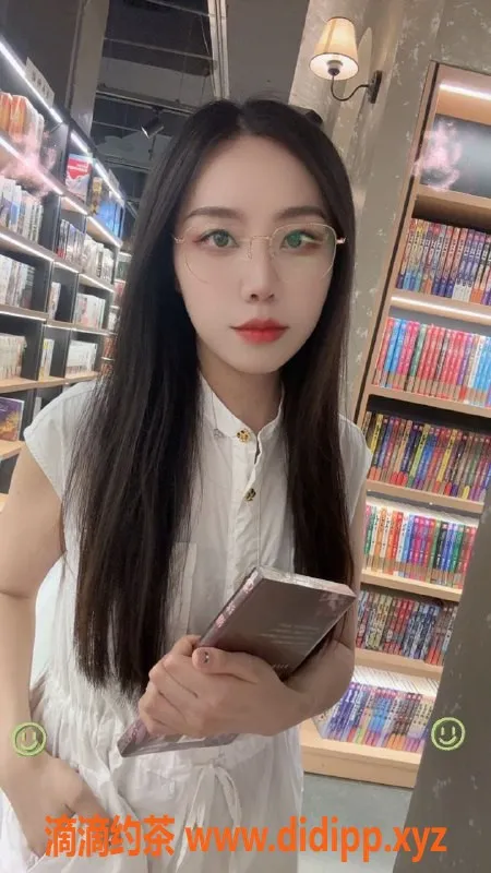 成都楼凤-自聊御姐艾琳，5p 位置大源，随时服务