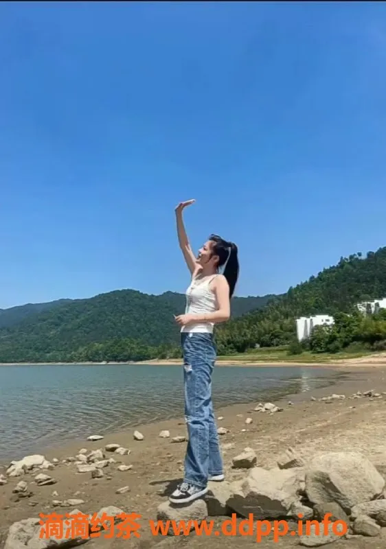 北京楼凤资源信息,朝阳思甜，22岁女友系，身高167，价格1200/P