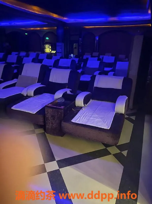 广州楼凤-广州君天大厦，超高性价比服务推荐