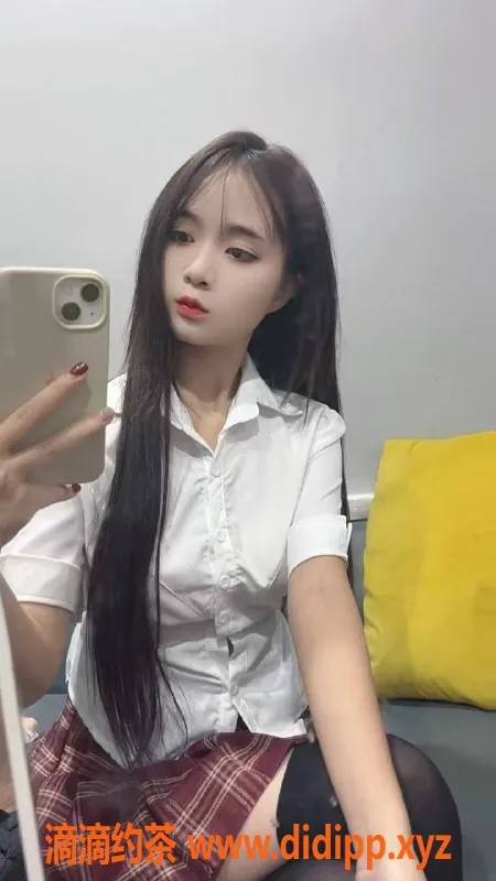 广州楼凤-广州天河琪琪，600元胸推69式服务