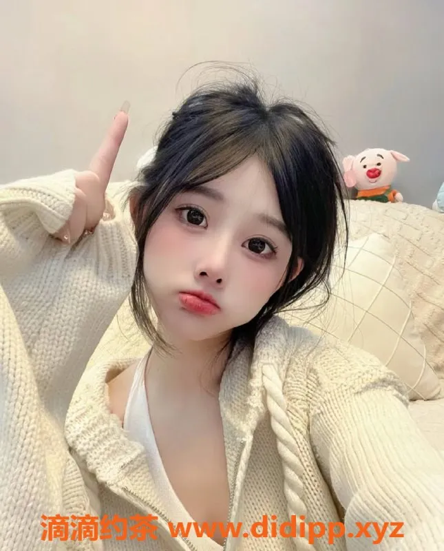 广州楼凤-美丽小姐姐，162cm身高，服务周到，价格公道