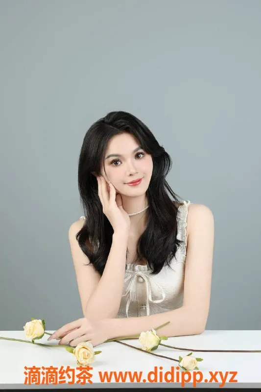 广州楼凤-广佛禅城慕颜，600元无套吹，鸳鸯浴等你体验