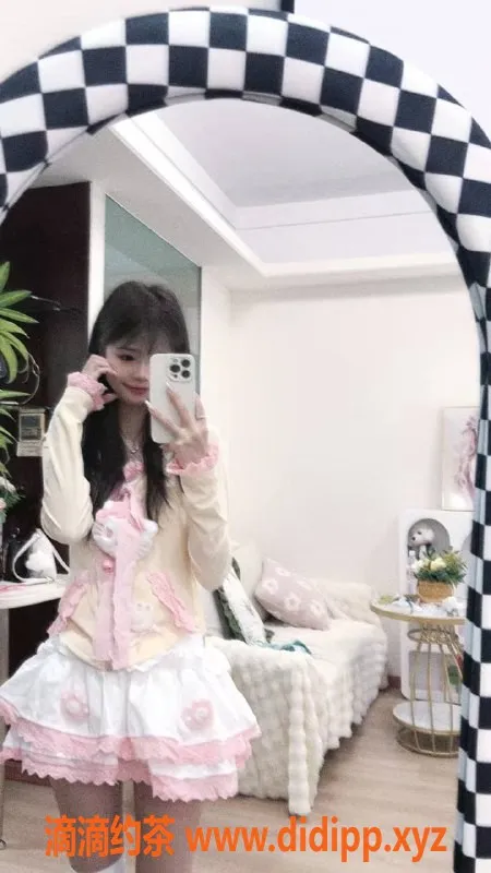 广州楼凤-广州泡沫，萝莉无套服务，超值600元