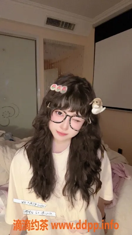 成都楼凤-高新御姐乔儿，10p任你享受！