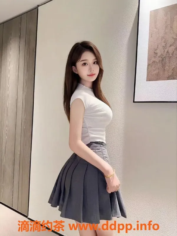 广州楼凤-天河御姐莫晓婷，7P大胸服务等你来体验