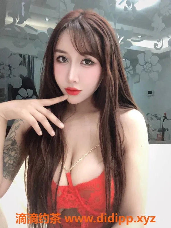 深圳楼凤资源信息,福田24岁四川辣妹子，167cm，51kg，36D，服务超佳