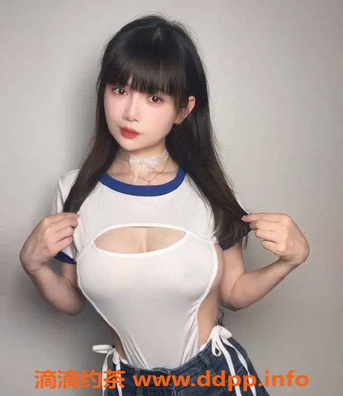 广州楼凤-广州天河岁岁，900元起，舌吻COS鸳鸯浴