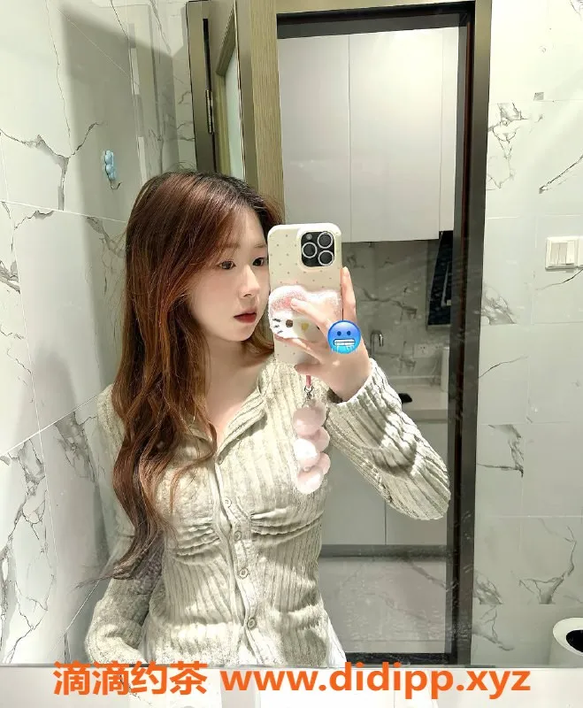 成都楼凤-成都美琪，17岁丰满妹子，价格实惠