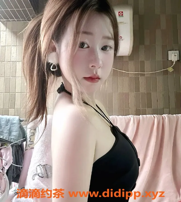 成都楼凤-成都美琪，17岁丰满妹子，价格实惠