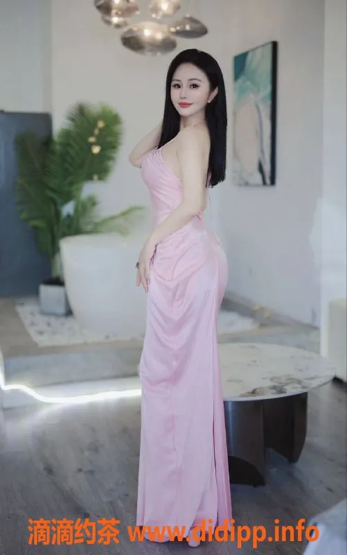 北京楼凤-朝阳百子湾幽若，26岁天然36C服务型女孩