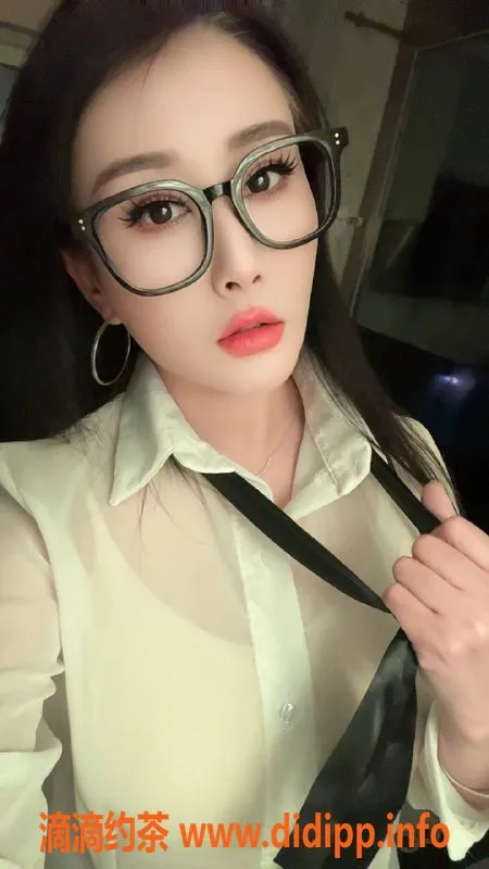 深圳楼凤-罗湖御姐琪琪，600起爆款服务