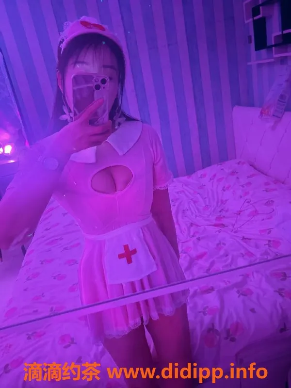 深圳楼凤资源信息,罗湖琪琪，600课费，私聊可预约