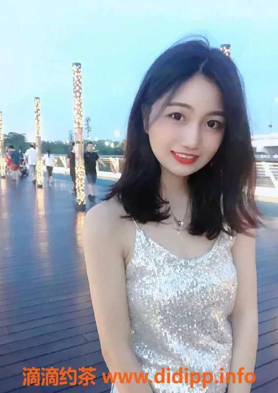 深圳楼凤-青青24岁157cm 45kg陪洗澡服务，亲密体验等你来！