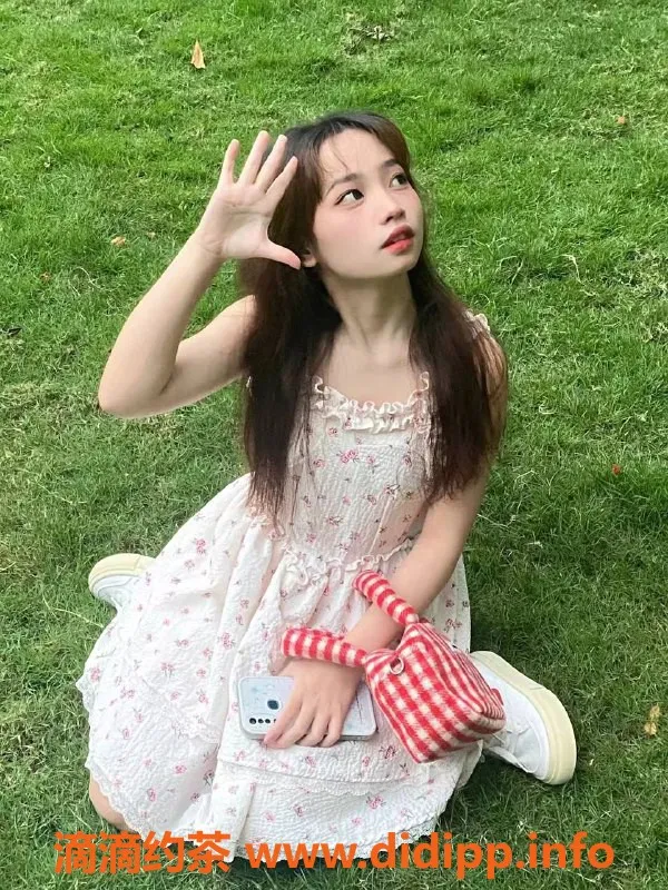 成都楼凤资源信息,成都嫩妹妮可，153cm，80斤，600元上门服务！