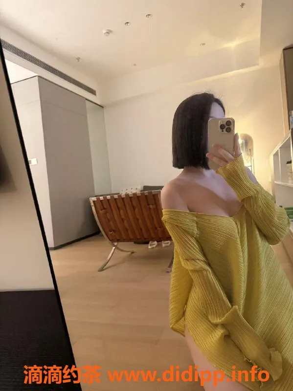 成都楼凤-金融城御姐七七，身材颜值俱佳