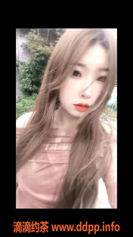 宁波楼凤-温柔小馨21岁，1米64，55公斤，800元40分钟服务