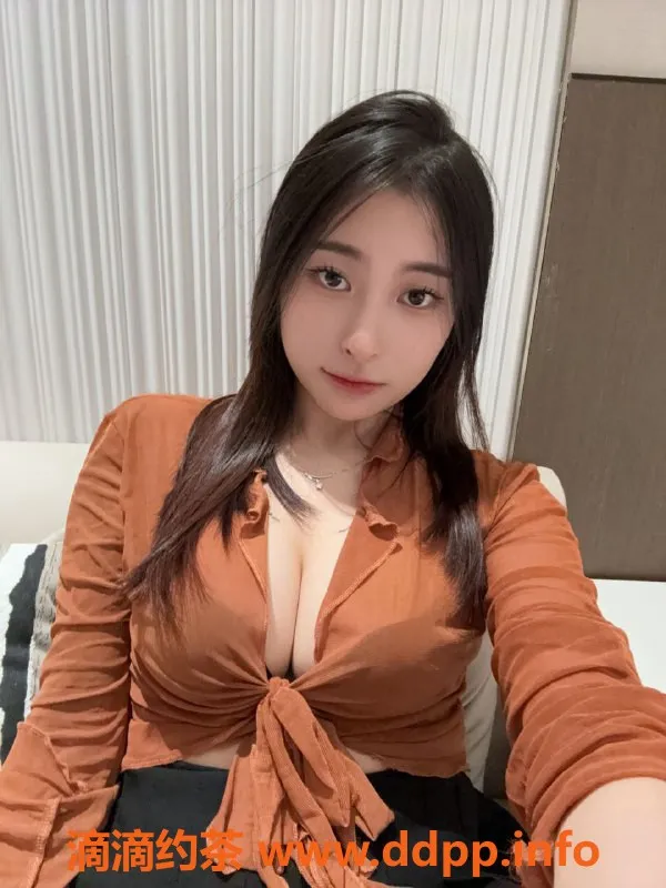 广州楼凤-天河梓琪，嫩妹大胸，7P服务，尽享鸳鸯浴