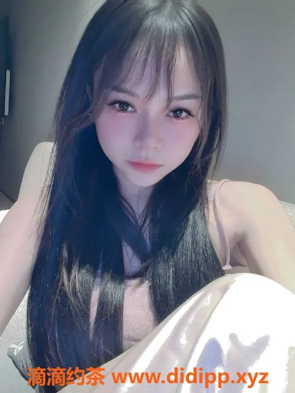 北京楼凤-重庆美女琳琳，160身高85体重，20岁优雅淑女