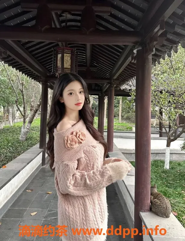 成都楼凤资源信息,武侯区嫩妹娜娜，胸大腿长陪聊服务