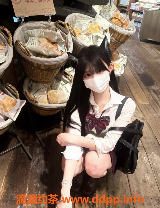 杭州外围-萧山区李竹儿，168cm大胸魅力，1500元体验