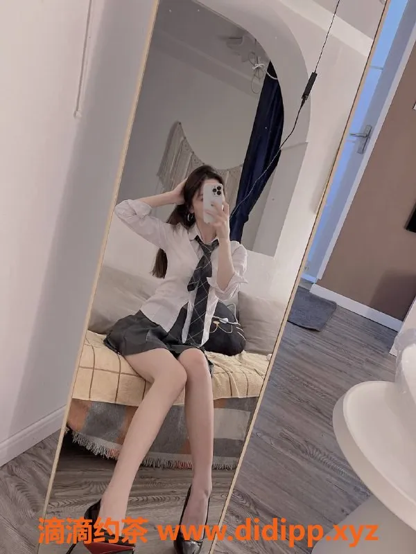 成都楼凤资源信息,武侯区Alice，8p价格，颜值高、身材匀称的嫩妹