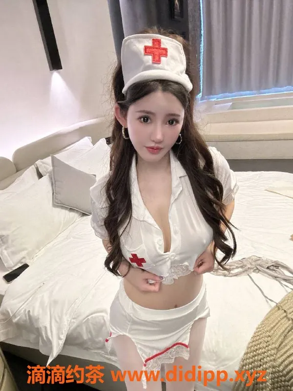 深圳楼凤资源信息,南山李朵儿，身高166，C罩杯，预约只需900P