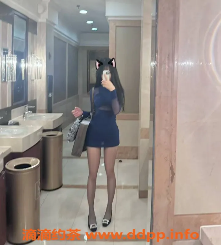 深圳楼凤-南山嫩妹小忆，大胸可外出，服务优质！