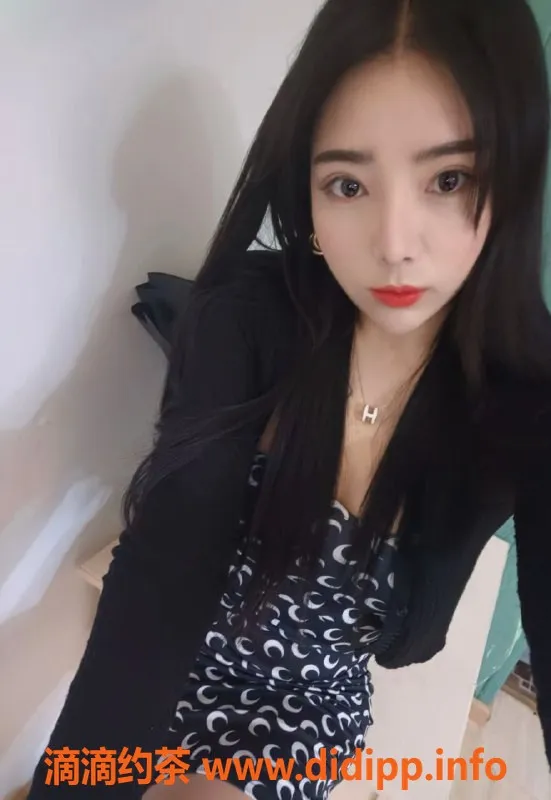 重庆楼凤资源信息,兰兰 黄泥磅 4p 三通服务等你体验