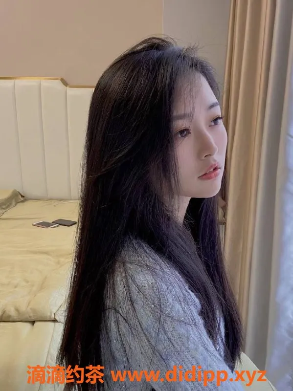 深圳楼凤-福田小猫，1200元享舌吻69服务