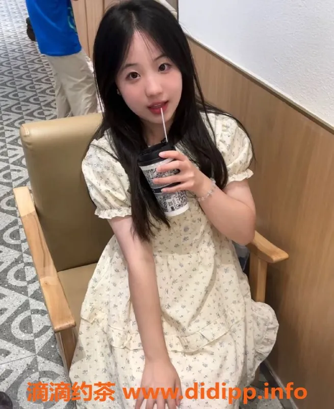 深圳楼凤资源信息,深圳光明林苹果，23岁，156身高46斤，热情服务