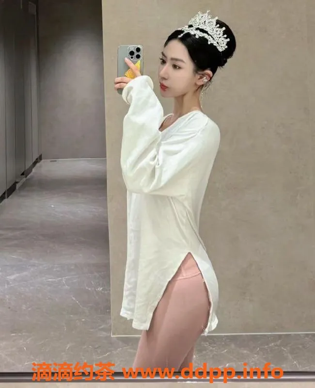 上海楼凤-徐汇静蕾，23岁高挑御姐，波推服务超棒！