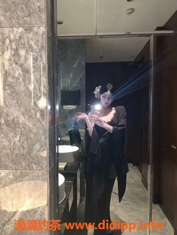 宁波楼凤-宁波小元子，178cm，C+胸围，1200元起