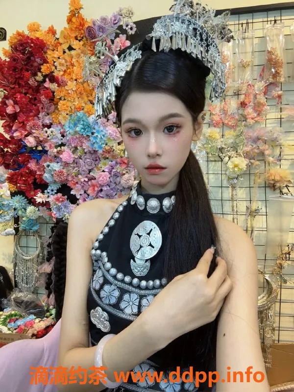 广州楼凤-广州天河晨晨，超值1000元起，鸳鸯浴服务！