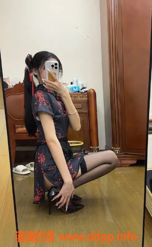 广州楼凤-广州天河晨晨，超值1000元起，鸳鸯浴服务！