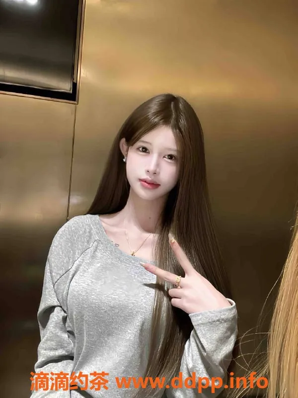 深圳楼凤-南山小绵羊，舌吻调情，1100起