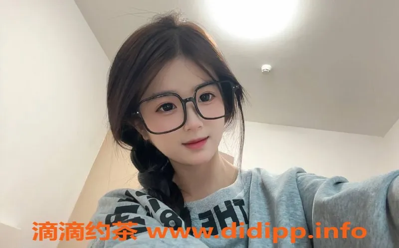 东莞楼凤-南城婷婷 160CM 44KG C+无科技服务 亲密体验