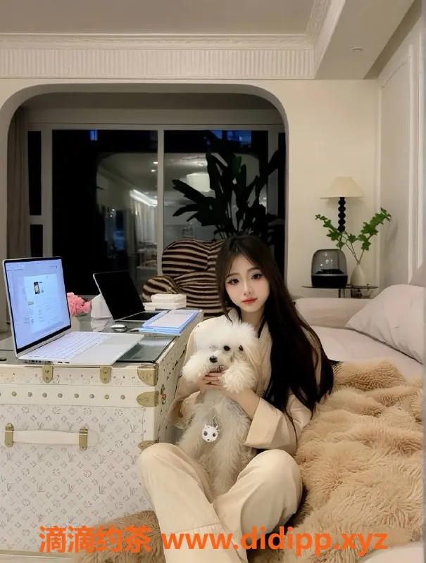 深圳上门服务资源信息,南山小佳，900元上门服务，舌吻69制服等可选