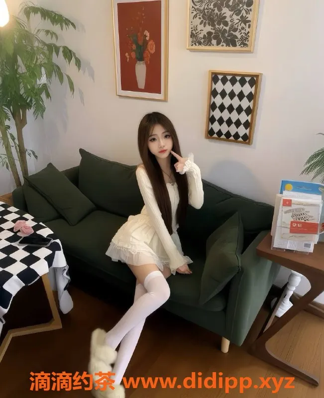 深圳上门服务-南山小佳，900元上门服务，舌吻69制服等可选